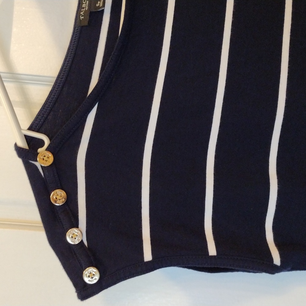 Talbots top. - Picture 3 of 9